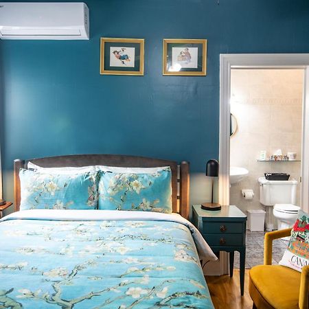 Prince Street Suites Шарлъттаун Екстериор снимка